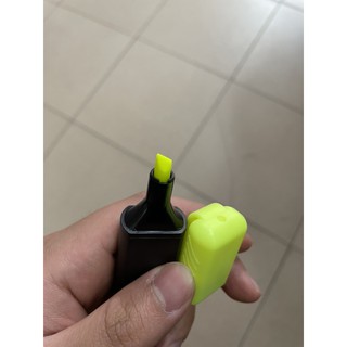 Bút dấu dòng , đánh dấu dạ quang