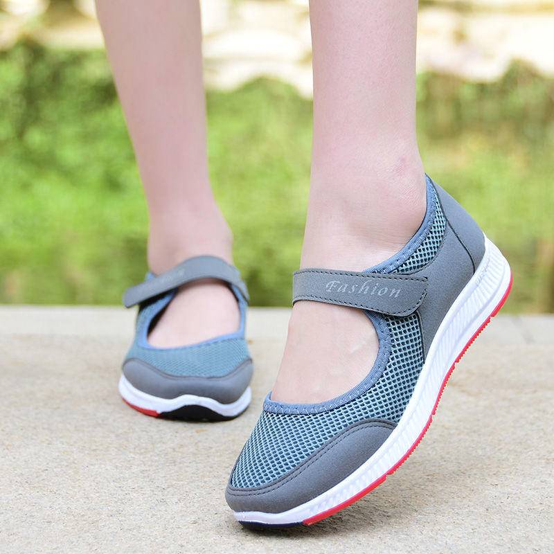 Giày Sandal Vải Lưới Đế Mềm Thoáng Khí Chống Trượt Cho Phụ Nữ Trung Niên