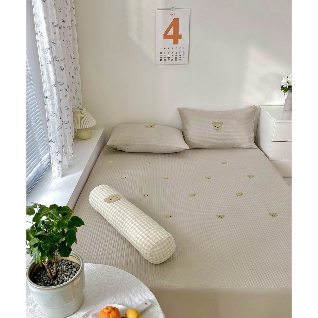 BỘ GA GỐI GẤU BEAR CHẤT COTTON LINEN CAO CẤP .ĐƯỜNG TRẦN TỈ MỈ ,THÊU SẮC NÉT MỚI