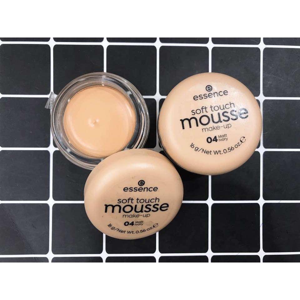 KEM PHẤN ESSENCE MOUSSE-TÔNG SÁNG SỐ 04