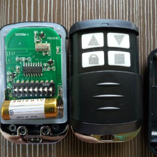 Khiển Cửa Cuốn Gạt 433 Chống Nước Chính Hãng