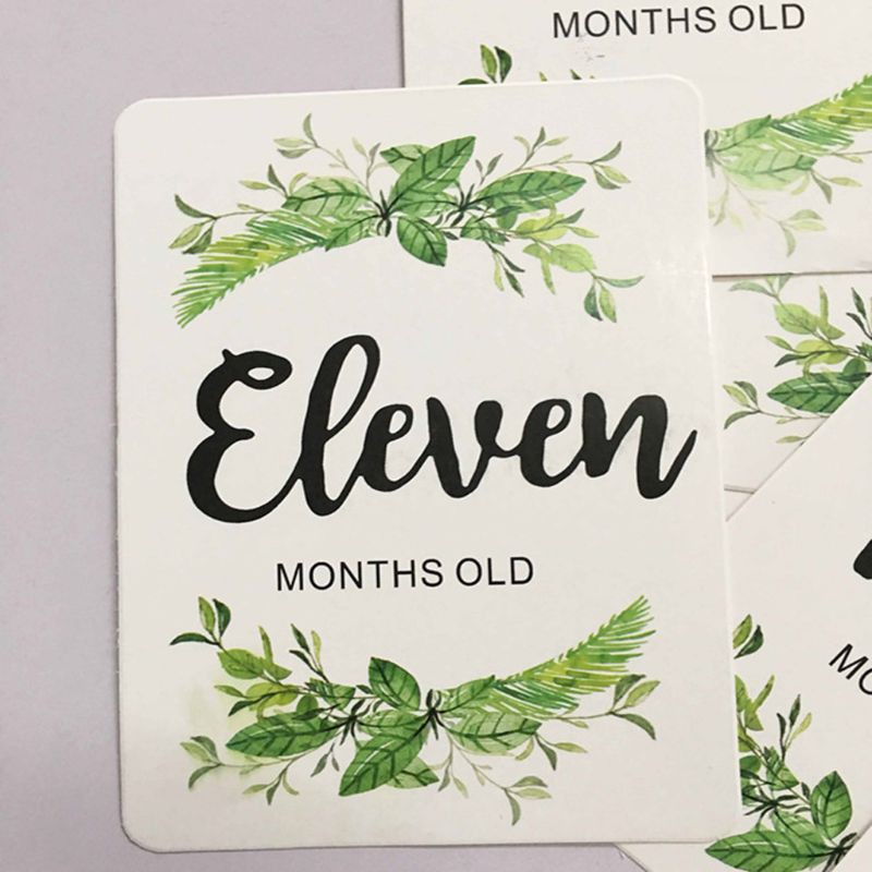 Set 12 thẻ in tháng dùng chụp hình kỷ niệm cho các bé