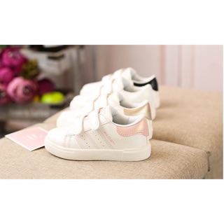 Giày thể thao bata