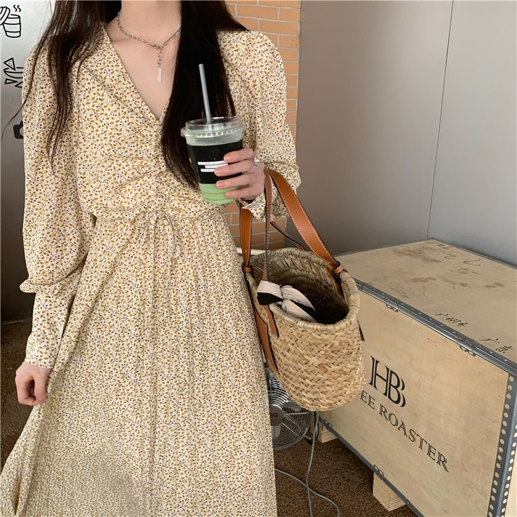 Đầm dài hoa nhí cổ V phối xếp ly nhẹ tiểu thư phong cách Hàn Quốc ulzzang