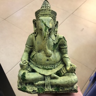 Tượng thần voi xanh