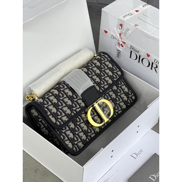 TÚI THỔ CẨM MONTAIGNE SIZE 24cm