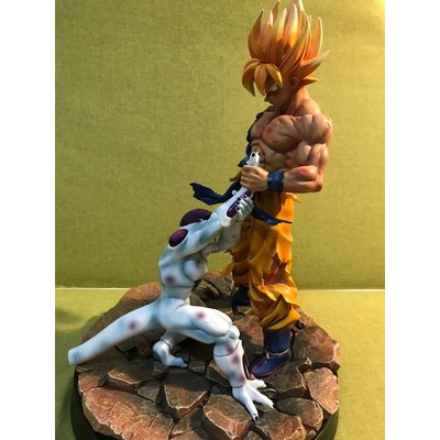 💝[DEAL KHỦNG] Siêu phẩm Mô Hình songoku đại chiến frieza ( DRAGONBALL ) 💝