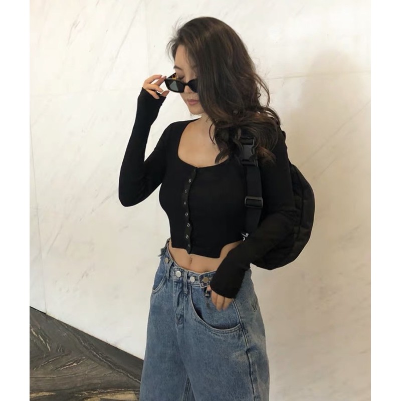 Áo croptop cổ vuông nút bấm (kèm ảnh thật)