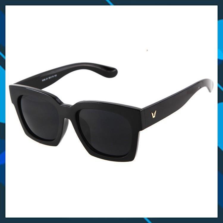 Mắt Kính Gọng Vuông Chữ V Thời Trang MS05