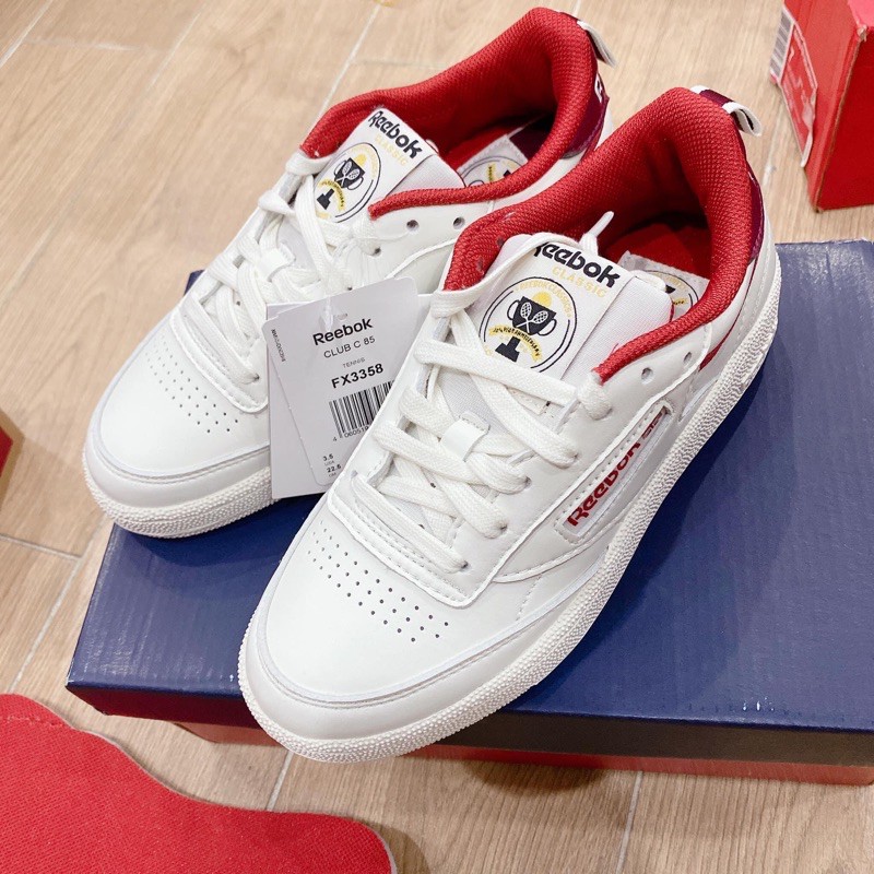 giày reebok