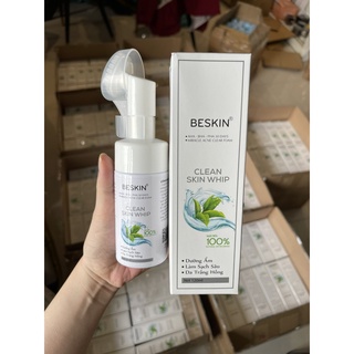 Sữa rửa mặt tạo bọt trà xanh