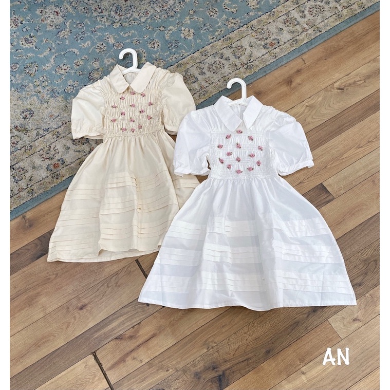 Váy thô chun ngực thêu hoa