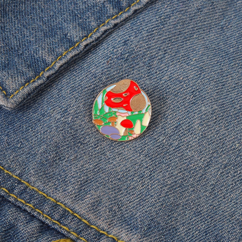 Huy Hiệu Cài Áo Hình Cây Nấm Hoạt Hình Nhiều Màu Dễ Thương
