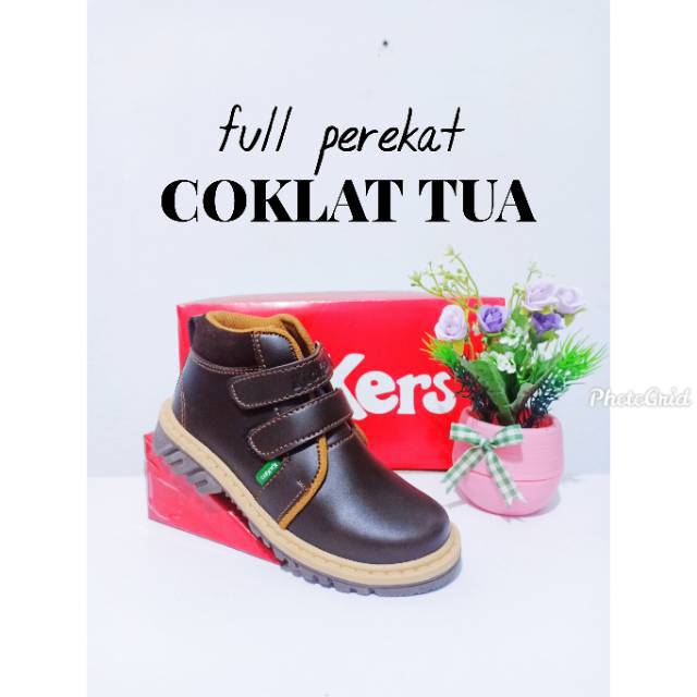 Giày boot Da Cho Bé Từ 28-32 TuổI