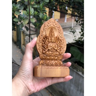 Tượng Phật thiên thủ thiên nhãn