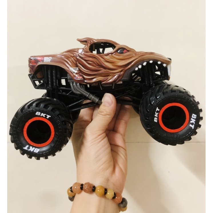 Xe Monster Jam to tỉ lệ 1:24 mẫu mới năm 2021