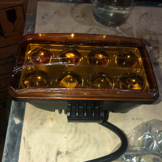 Sản phẩm gia đình làm: Lét 8 mắt đèn lét vàng rẻ  rẻ vô địch 12v 24v lắp ô tô xe máy xe đạp điện tàu thuyền