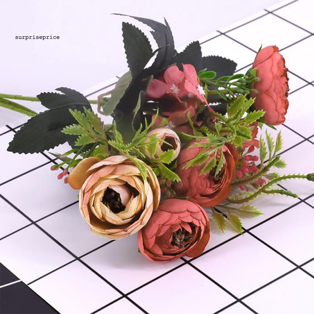 Hoa giả màu sắc tươi sáng dùng trang trí phòng spa