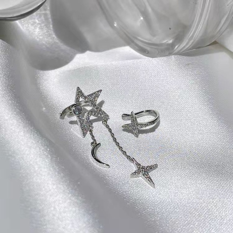 Khuyên Kẹp Vành Tai Không Đối Xứng Hình Ngôi Sao Mặt Trăng Thời Trang Hàn Quốc