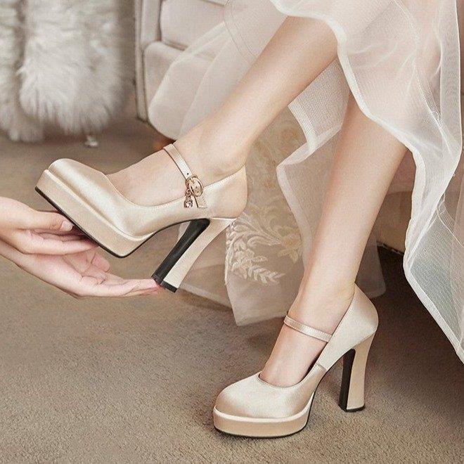 Giày Cao Gót Đế Dày Phối Khóa Cài Chống Thấm Nước Thời Trang Dành Cho Nữ 2021