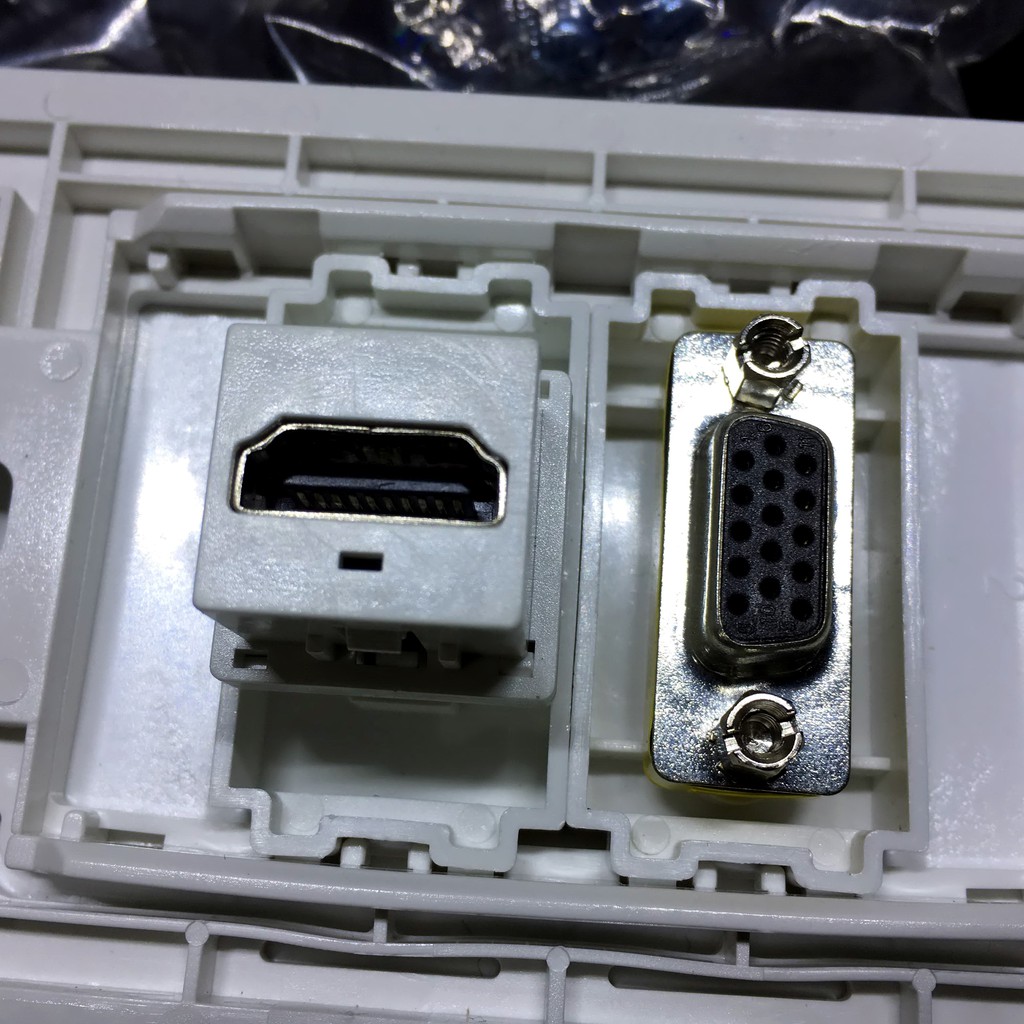 Mặt nạ âm tường HDMI +vga hàng chất lượng cao