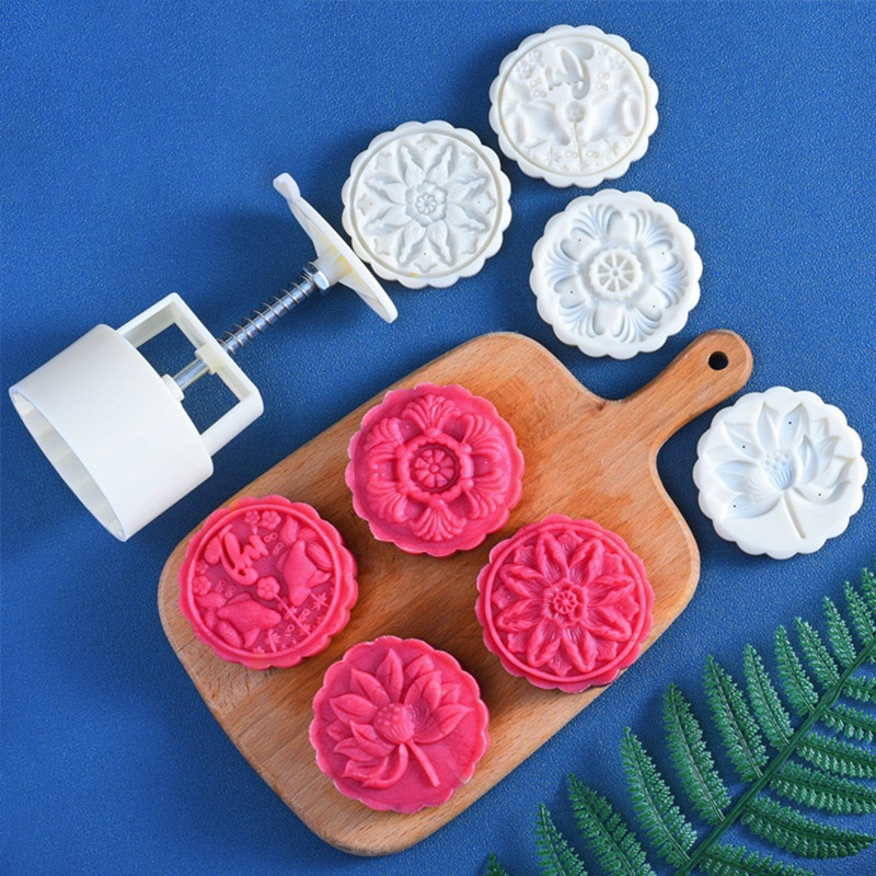 1 Bộ Khuôn Làm Bánh Trung Thu 3D 125G Kèm 4 Con Dấu DIY