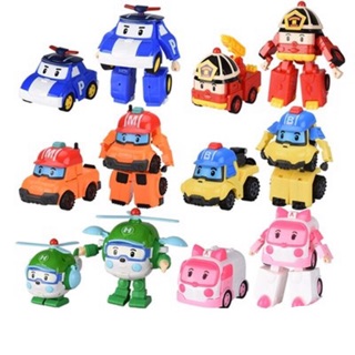 1 chú Robocar biến hình.