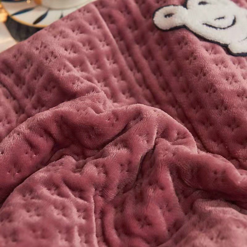 CHĂN NỈ DREAM MẪU MỚI NẶNG 2.2KG SIZE 230X200CM