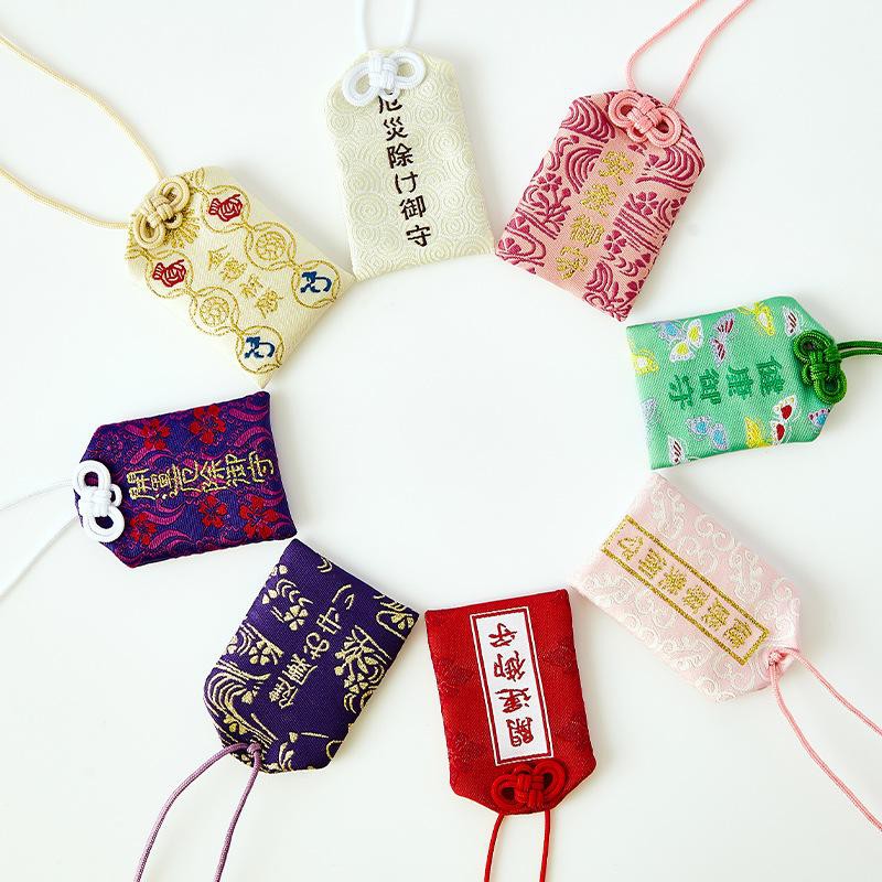 (O1) Túi gấm Omamori may mắn có kèm túi chống nước Túi Phước May Mắn dây treo trang trí