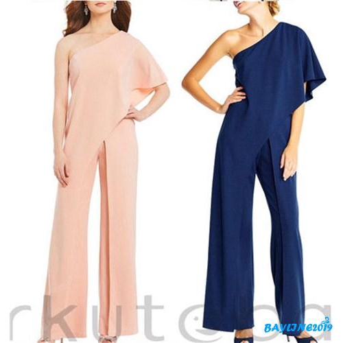 Jumpsuit ngắn hai dây họa tiết hoa quyến rũ cho nữ