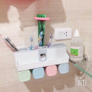 Bộ nhả kem đánh răng lúa mạch kèm 4 cốc