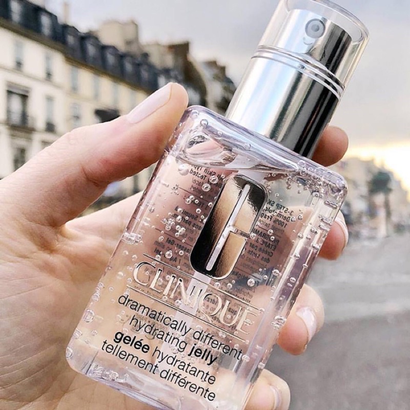 Kem Dưỡng Clinique Dramatically Different Hydrating