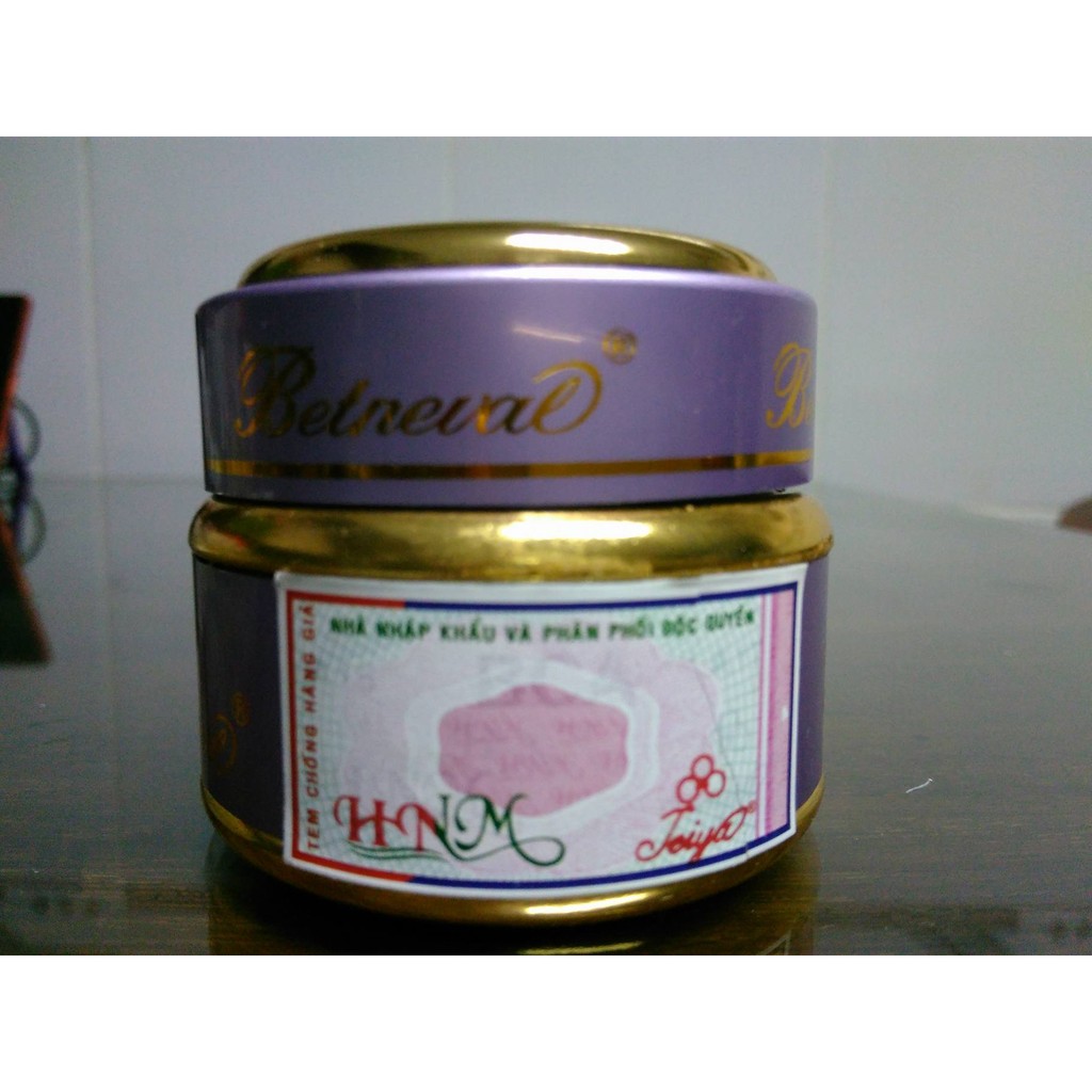 BETNEVAL - KEM DƯỠNG DA NGÀY VÀ ĐÊM 30g