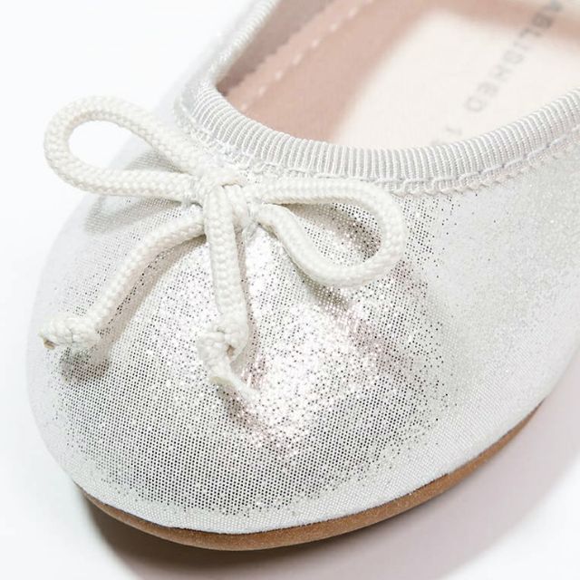 Giầy búp bê nhũ GAP dư xịn