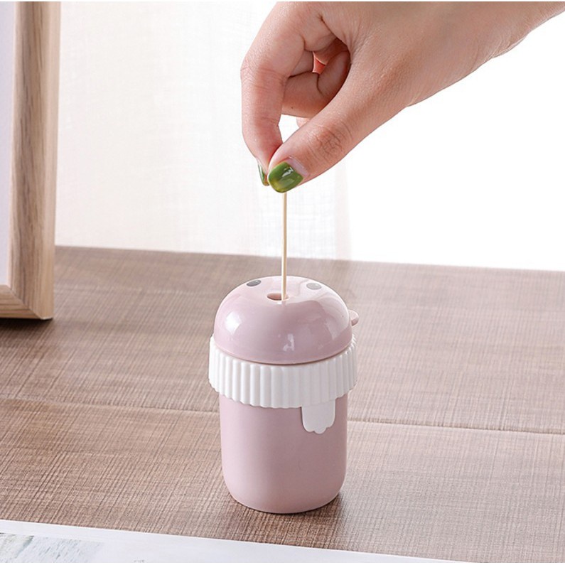 [Có sẵn] Hộp đựng tăm xỉa răng kiểu hoạt hình gấu xinh xắn tiện dụng - giao màu ngẫu nhiên Như Trang Plaza