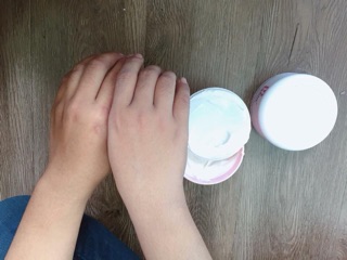 KEM BODY DƯỠNG TRẮNG MWHITE
