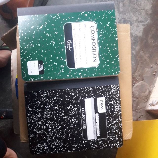 Vở kẻ ngang 200tr bìa cứng vân đá