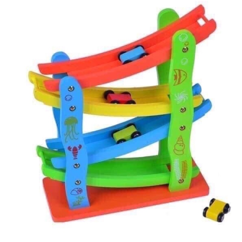 Cầu trượt 4 tầng bằng gỗ kèm 4 oto