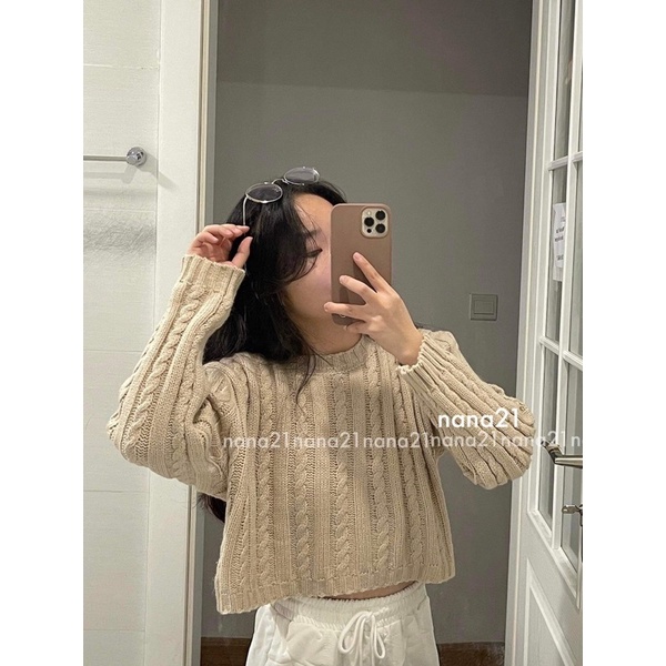 Áo len croptop vặn thừng | BigBuy360 - bigbuy360.vn