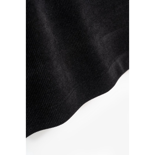 Váy yếm nhung MADELEN túi ốp mix lót trong hoạ tiết hoa | BigBuy360 - bigbuy360.vn