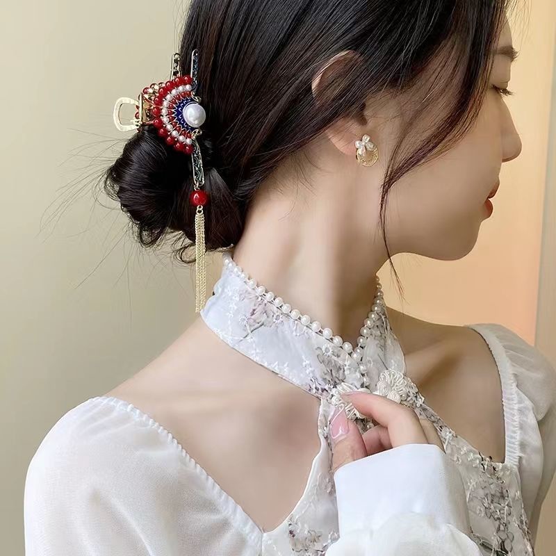 Kẹp Tóc Hình Cá Mập Cỡ Lớn Phối Tua Rua Kiểu Hán Phục Cổ Điển Thời Trang Cho Nữ