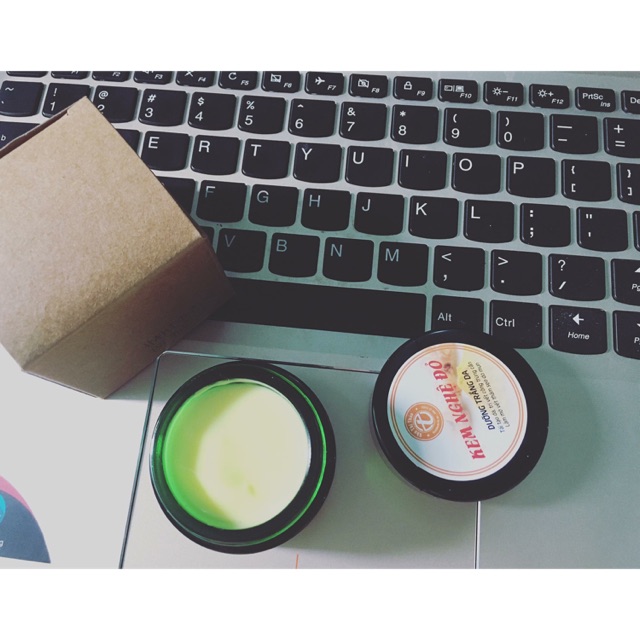 KEM NGHỆ NẾP ĐỎ