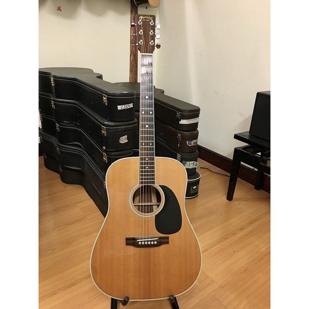 Guitar Acoustic Martin D35