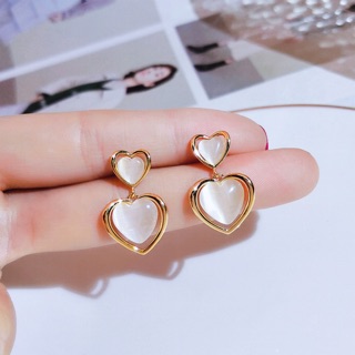 Khuyên tai trái tim trong suốt màu ánh kim