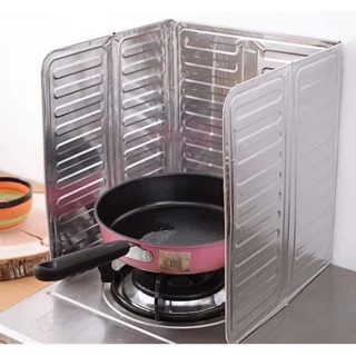 Miếng chẵn dầu mỡ bếp ga