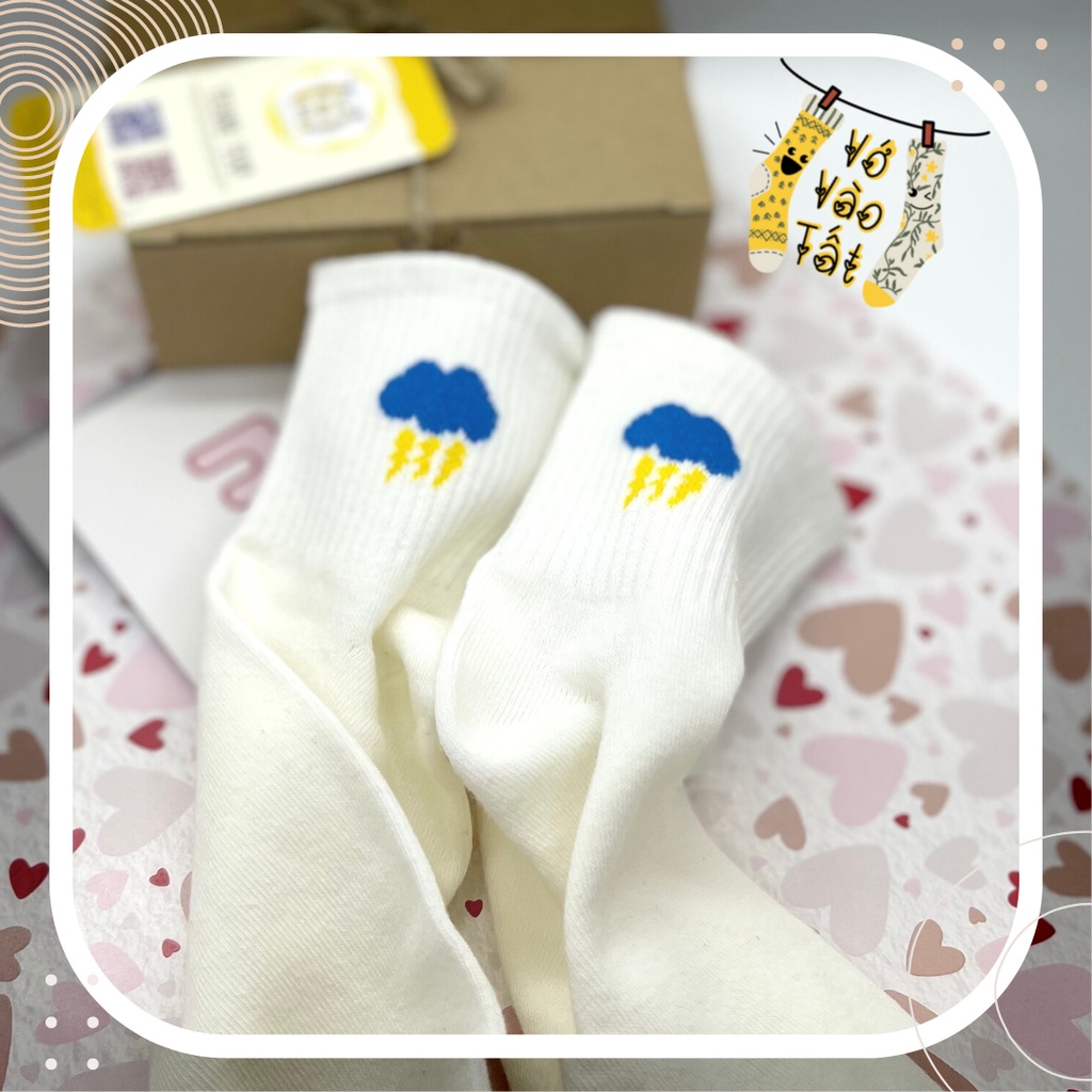 TẤT VỚ CỔ CAO TRUNG TRẮNG HỌA TIẾT MÂY XINH XẮN