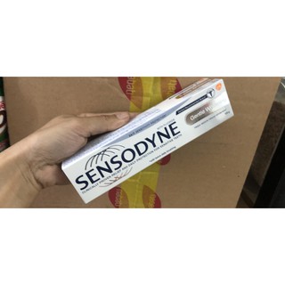 Kem đánh răng Sensodyne 100gr