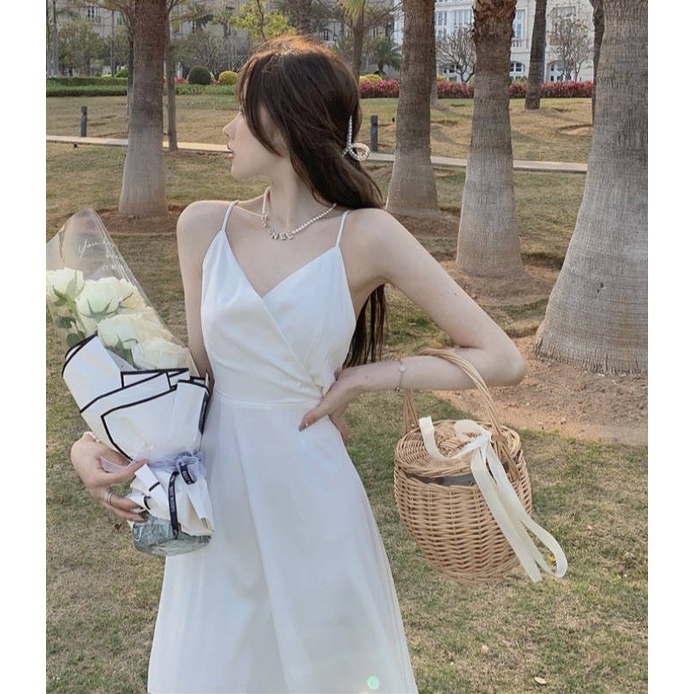 Đầm maxi trắng hai dây cột lưng quảng châu taobao