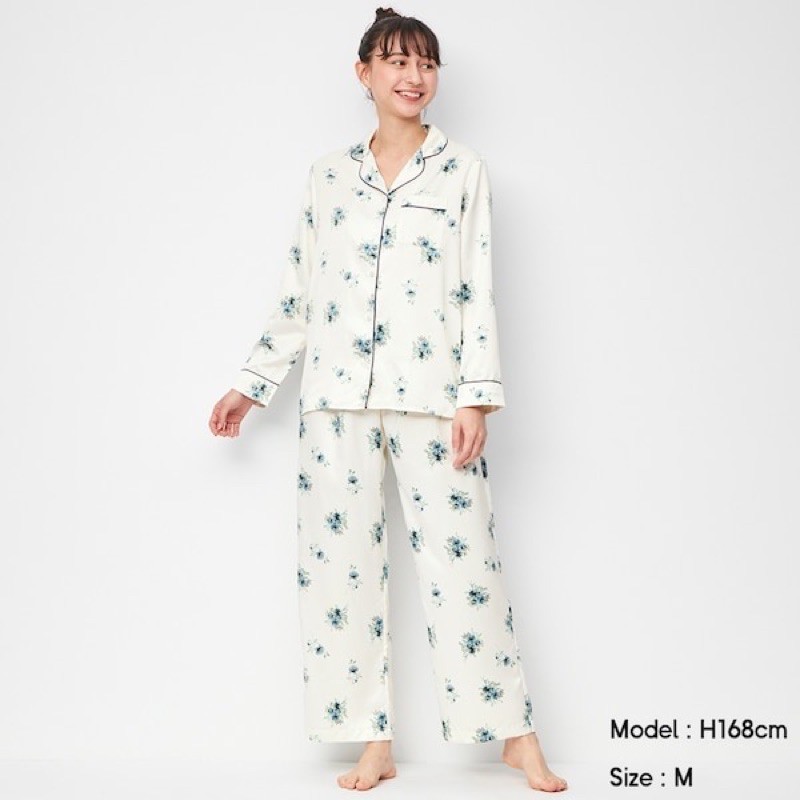 Bộ quần áo dài pyjama nữ in hình hoa nhí dễ thương của GU - Nhật Bản
