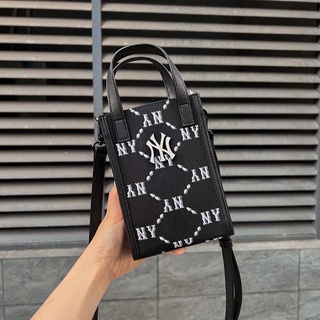 Túi Đeo Chéo MLB Monogram Diamond Jacquard Phone Pouch